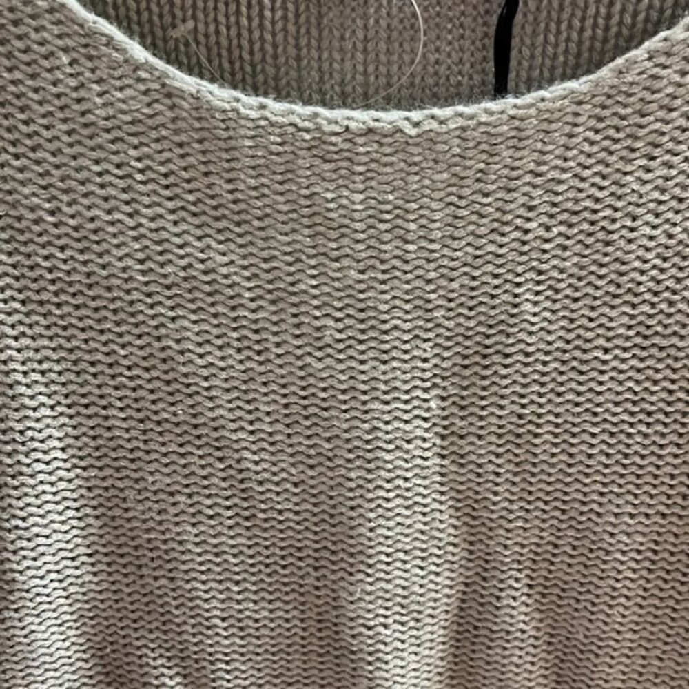 Seductions grey  long knitted sweater. Size XS- extra small​​​ - Picture 2 of 4